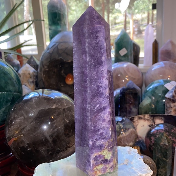 🔥SALE🔥 Purple Fluorite Crystal Tower! - Picture 6 of 17